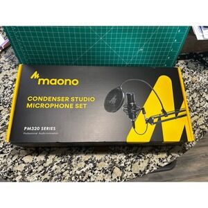 Maono Condeser Studio Microphone Set PM320 Series Open Box Never Used